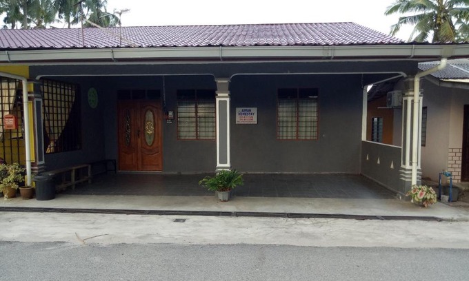 Kampung Ru Lima Apartment | Aiman Homestay