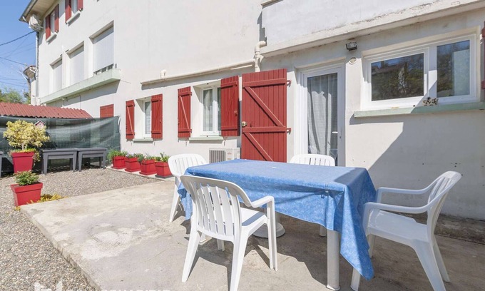 Barbotan-les-Thermes Apartment | Air-conditioned T3 apartment with parking and WiFi, near the thermal baths
