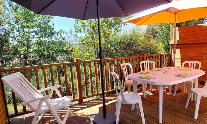 Rouret House | Air-conditioned Maison with Terrace, Sleeps 5, WiFi, Parking