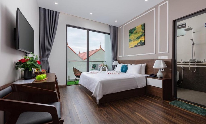 Soc Son Hotel | Airport Classic Hotel & Travel