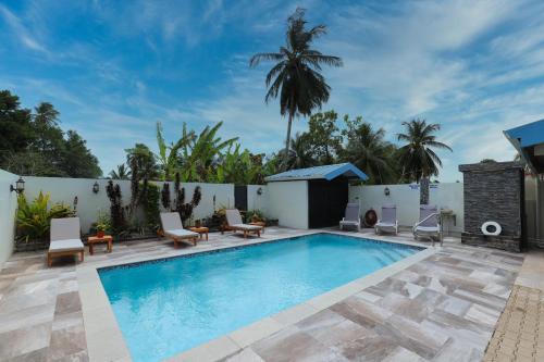 Piarco Bed & Breakfast | Airport Inn