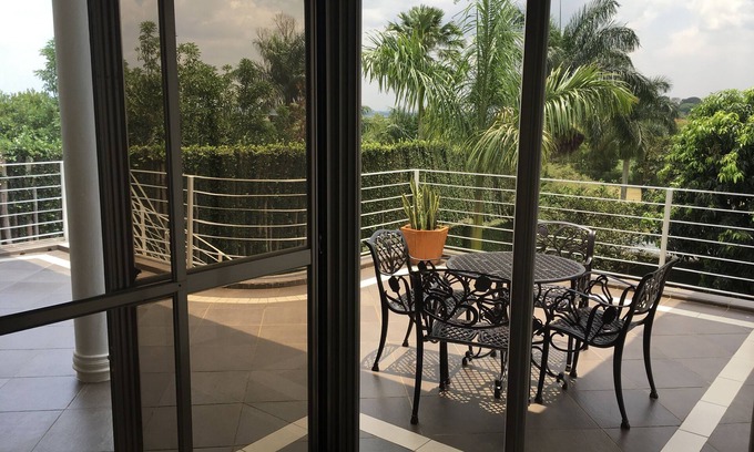 Entebbe Hotel | Airport View Hotel