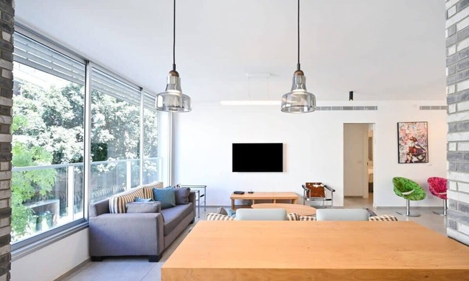 Tel Aviv Apartment | Airy 2BR at Trumpeldor By HolyGuest