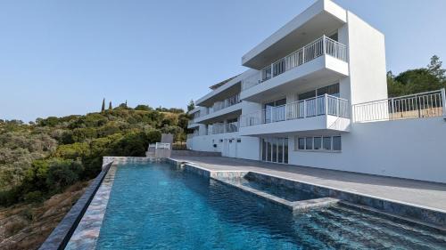 Neo Chorio Apartment | AKAMAS THRONE APARTMENTS