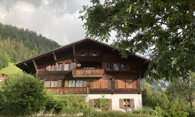 Zweisimmen Apartment | Akelei (gross) by Interhome