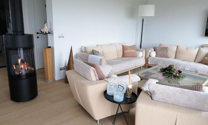 Zandvoorde House | Akkerland - incl infra-red sauna - excl option hot swimspa from Spring-Halloween -1 bedroom 1-3 pers - 2 bedrooms 4-6 pers