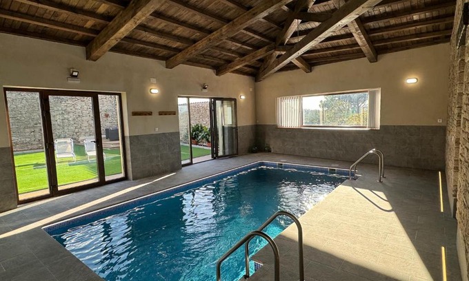 La Zarza de Pumareda House | Alameda Amable