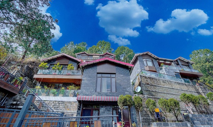 Kasauli Villa | Alayam Villa 3 BHK Kasauli - A Boutique Homestsay in Kasauli Hills
