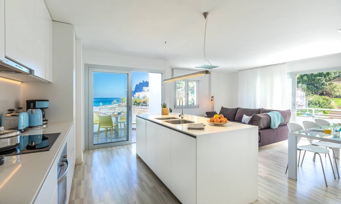 Cala San Vicente Apartment | Alba Mar Gran - Apartment with sea views for 5 persons in Cala Sant Vicenç
