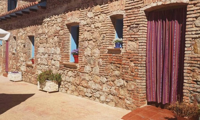 Zarza Capilla House | Albergue Rural Zarza Capilla