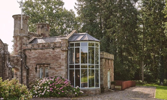 Leominster House | Albert Lodge