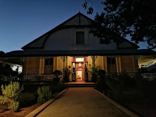Ladismith House | Albert Manor guest house