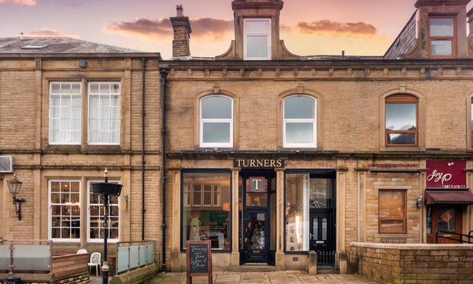 Colne Apartment | Albert Road Apartments Flat 2