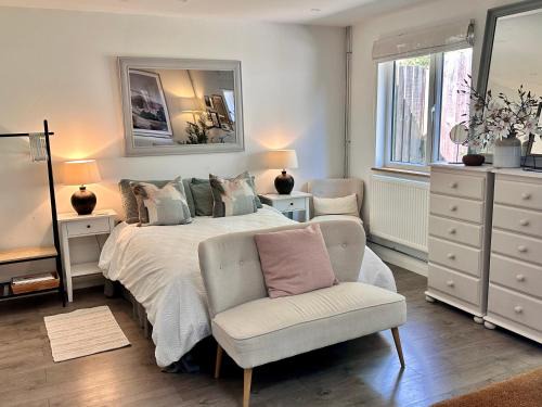 Alderbury Apartment | Alderbury Studio