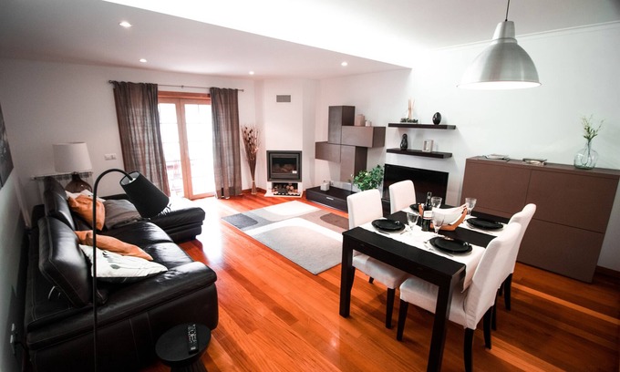 Lombos Apartment | Alemanha266 - Modern Apartment Near the Beach