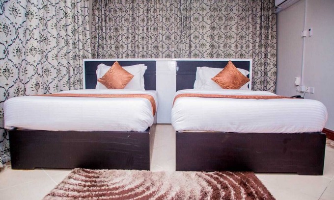 Iringa Hotel | Alexander Hotel & Tours