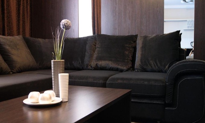 Solomjanskyj Apartment | Alexandra Apartments Industrial Bridge