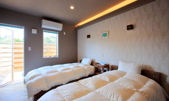 Shiraho Apartment | Alezedvilla Shiraho