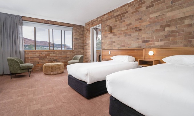 Armidale Hotel | All Seasons Motel Armidale