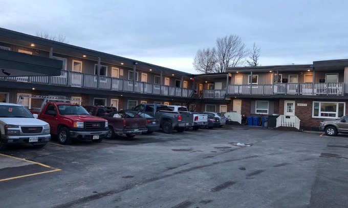 Port Elgin Hotel | All Seasons Motel