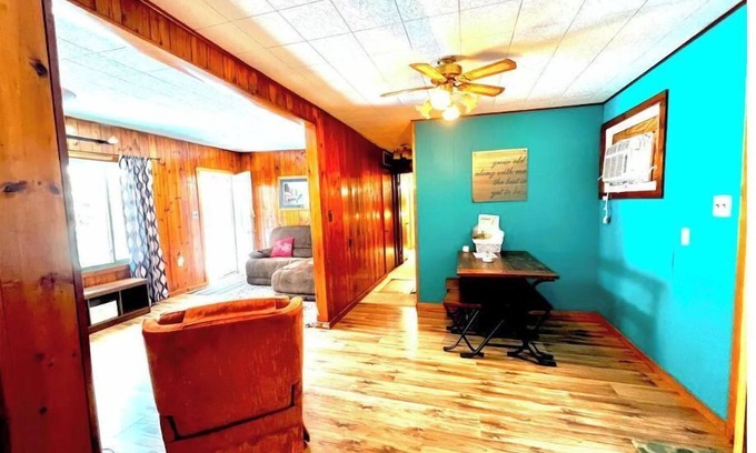 Kennerdell House | Allegheny Cottage - Entire Place - Pet Friendly