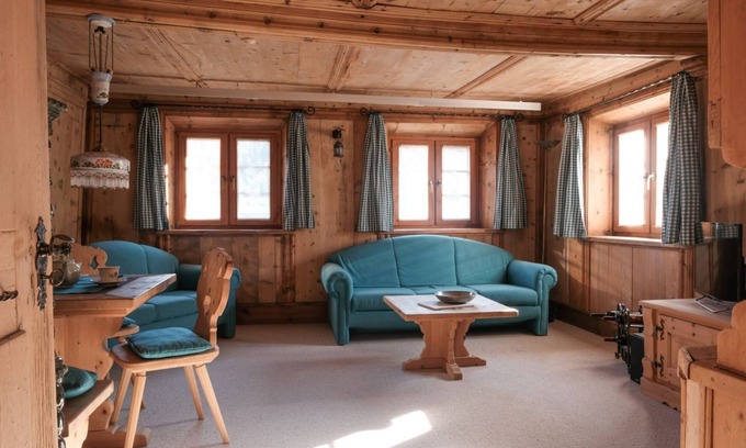 Tschierv Apartment | Allegra and welcome to the apartment Residenza da Ennio.