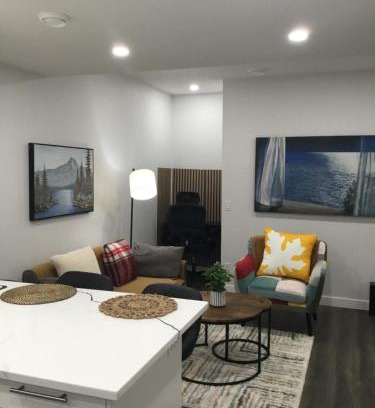 Silverado Apartment | Almost Heaven - Cozy 2BDRM guest Suite near Banff & Spruce Meadows SW Calgary