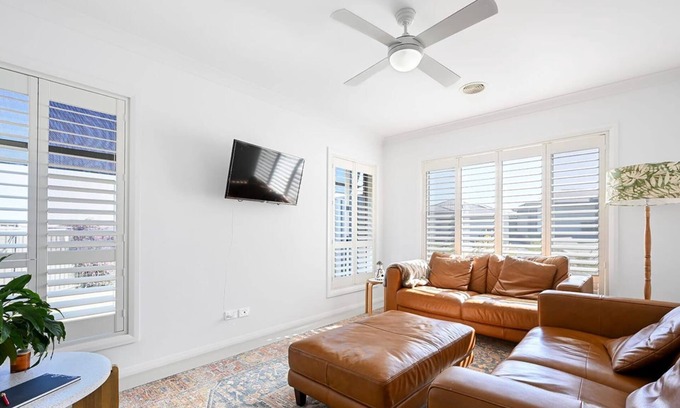 Bletchington House | Aloe Vera Retreat - Close to Gardens & Wineries