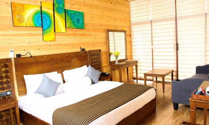 Kumbalwela Hotel | Aloft Grand Hotel Ella