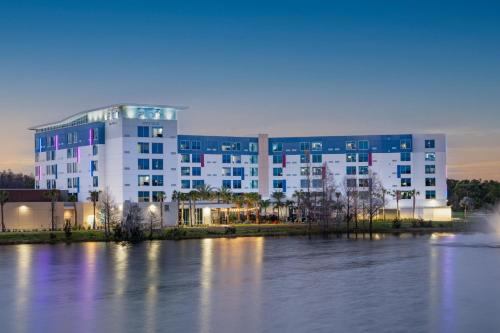 Lake Nona Hotel | Aloft Orlando Lake Nona