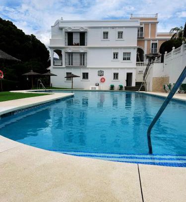 Marbella Apartment | Aloha Pueblo, Garden , Rooftop View Marbella 3-Storey Townhouse