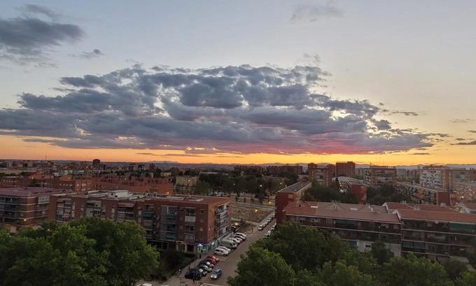 Puente de Vallecas Bed & Breakfast | Alojamiento ENTERO en Madrid, con ACCESO PRIVADO