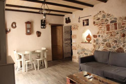 Higuera de la Sierra Apartment | Alojamiento Rural La Plazuela