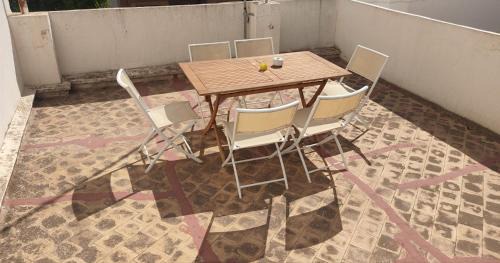 Manises House | Alojamiento junto Aeropuerto Valencia A