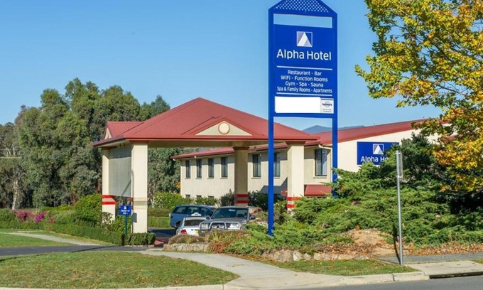 Greenway Hotel | Alpha Hotel Canberra