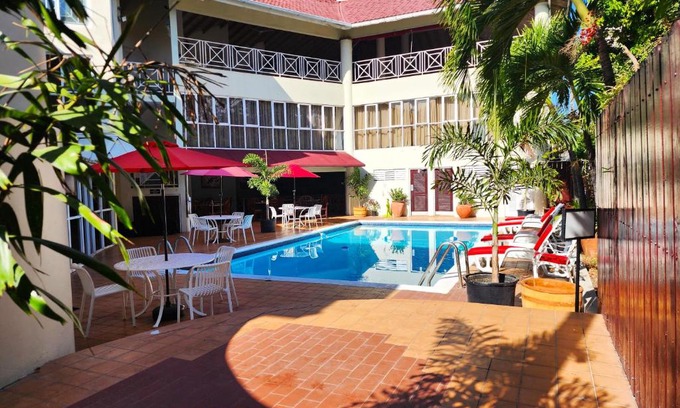 New Kingston Hotel | Altamont Court Hotel