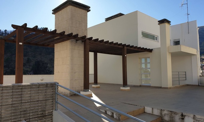 Covilha Apartment | Altavista Penthouse T2