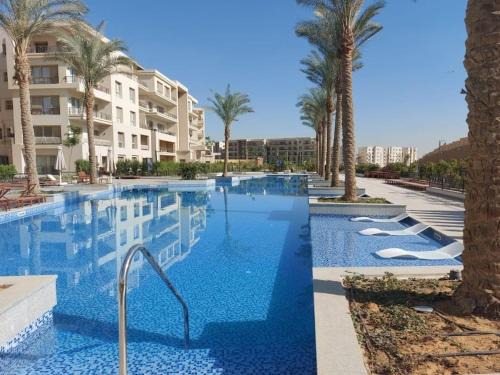 Al-Khalifa Apartment | Alumia Marigold Suite 3BR Apt Pool Access