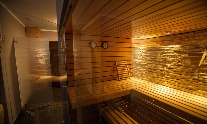 Obermenzing Hotel | Amalienburg Boutique & Boarding Hotel