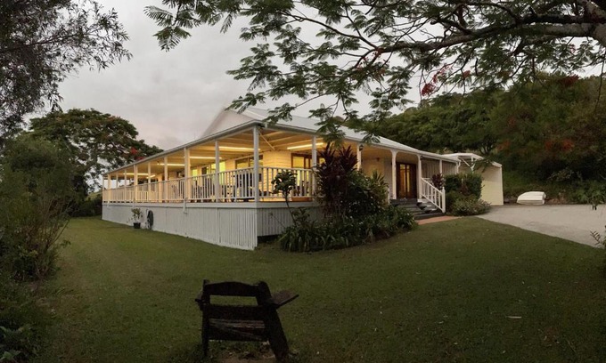Amamoor Cabin | Amamoor Homestead and Country Cottages