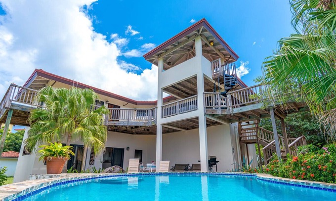 Little Trunk Bay Villa | Amani 1BR- Stunning Perfect Getaway