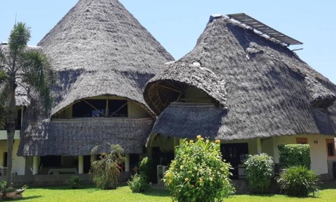 Galu Villa | Amani Paradise - Luxury Villas - Villa with Private Pool