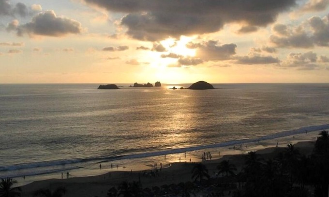 Ixtapa Condo | Amara Ixtapa Luxury Oceanfront Amara Condo