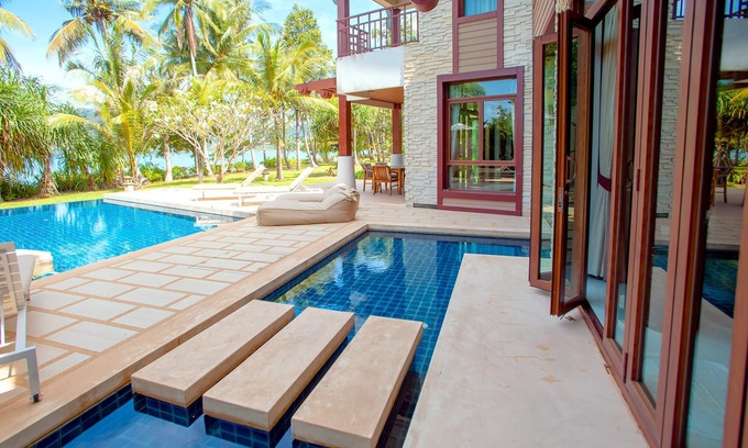 Sai Thai Villa | Amatapura 1 Seaside pool at the villa