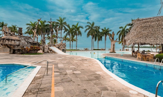 Puerto Barrios Hotel | Amatique Bay Hotel