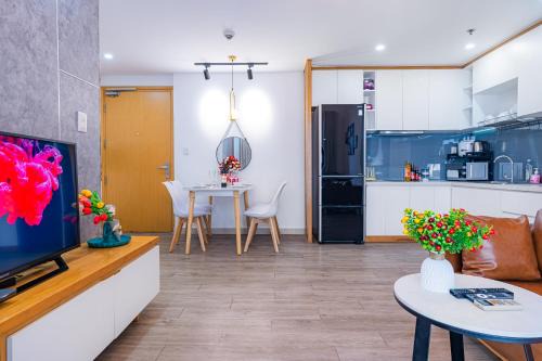 Thao Dien Apartment | Amazing 2 BR Masteri Thao Dien