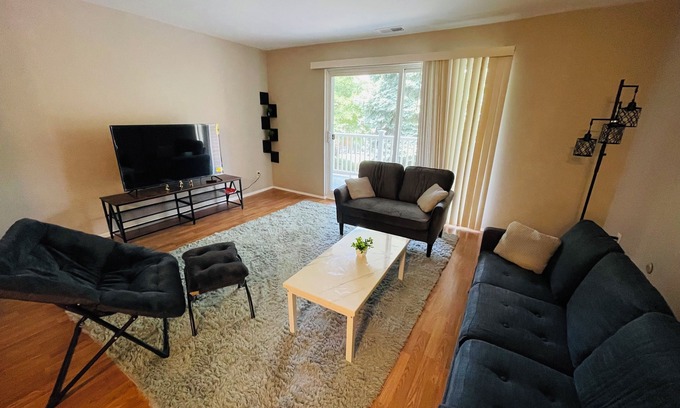 Elkins Park Apartment | Amazing 2BR 2B Condo Monthly Discount