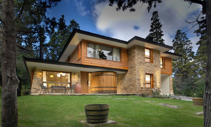 Centro House | Amazing 4 Bedroom Chalet in Arelauquen AG6