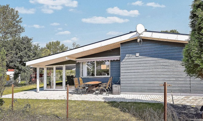Broager House | Amazing home in Broager with WiFi