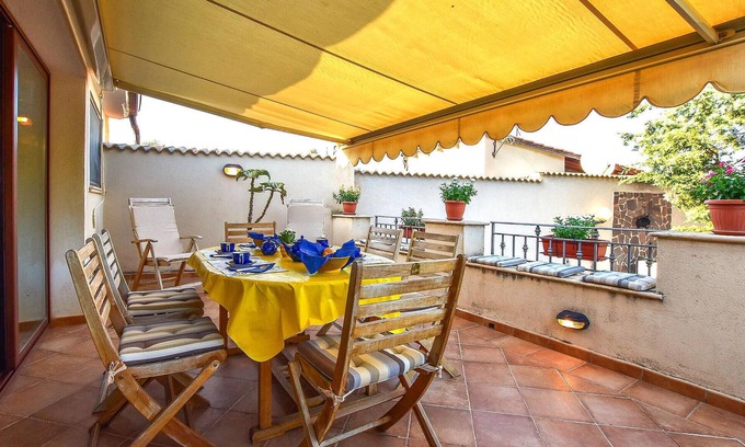 Carini House | Amazing home in Carini with kitchen